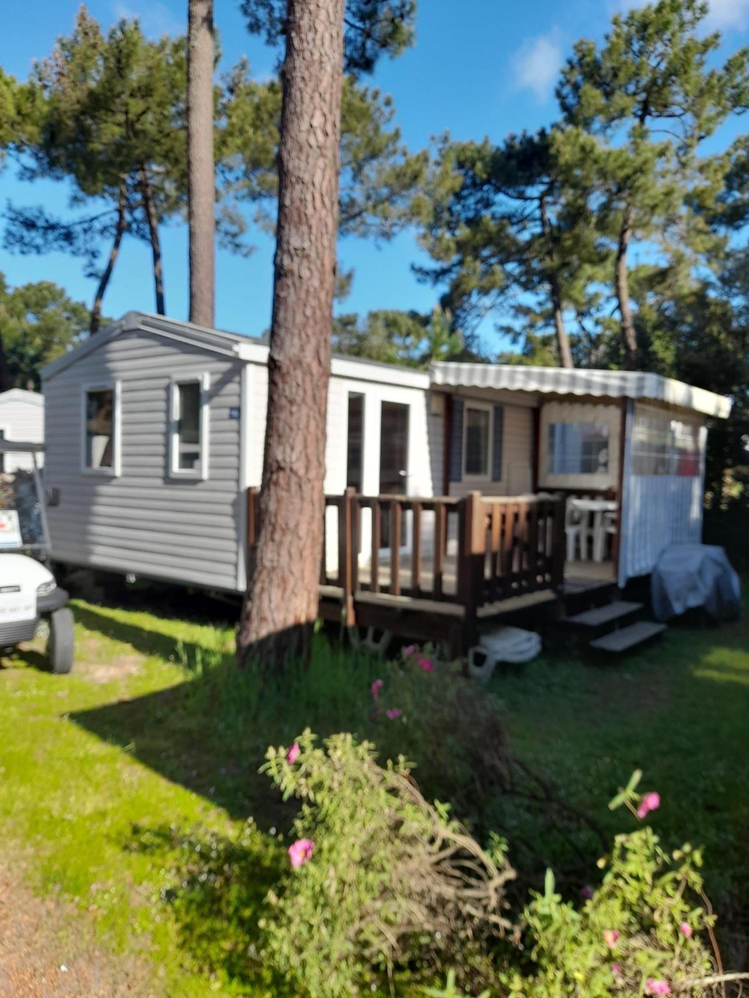 Hotel Escale Entre Terre Et Mer Les Mathes Esterno foto